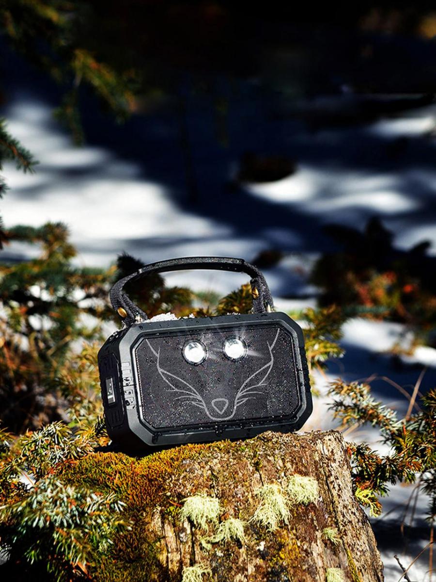 DOSS Traveler Portable Bluetooth Speaker Waterproof TWS Stereo Sound