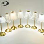 Is the lamp dimmable?